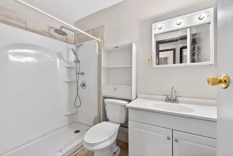 Bath - 1514 Cedarbrook Pl, Sidney, OH 45365 photo 1 of 5