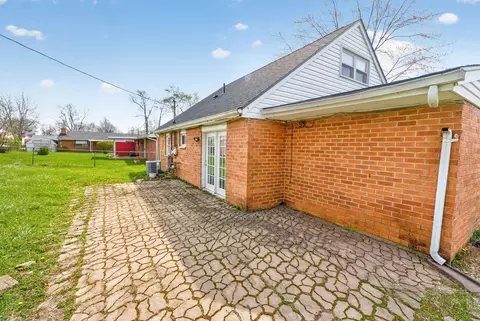 Exterior - 1514 Cedarbrook Pl, Sidney, OH 45365 photo 1 of 4