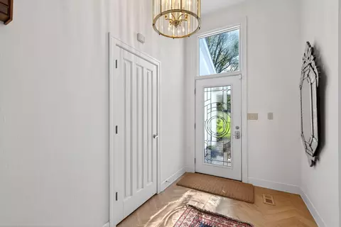 Entry Way - 2685 Kilkenny Ct, Springfield, OH 45503 photo 1 of 2
