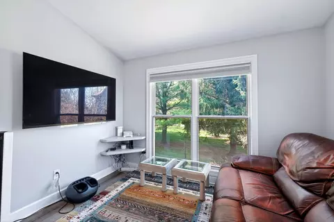 Living - 2685 Kilkenny Ct, Springfield, OH 45503 photo 10 of 10