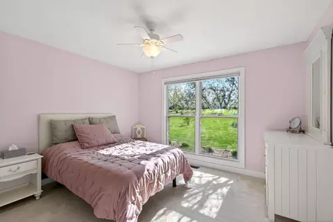 Bedroom - 2685 Kilkenny Ct, Springfield, OH 45503 photo 4 of 9