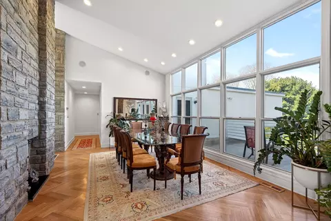 Dining - 2685 Kilkenny Ct, Springfield, OH 45503 photo 1 of 4
