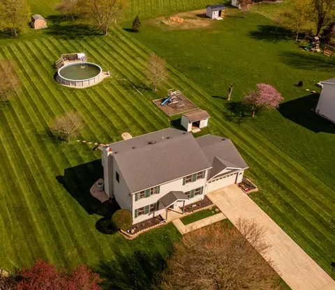 View/Area - 3628 Petre Rd, Springfield, OH 45502 photo 3 of 5