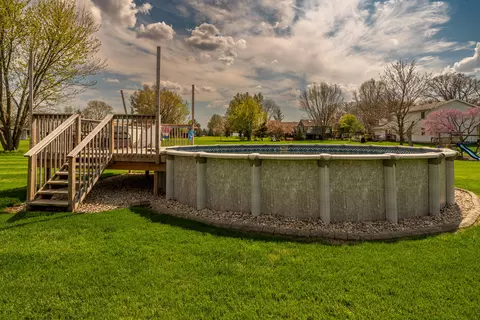 Exterior - 3628 Petre Rd, Springfield, OH 45502 photo 8 of 12