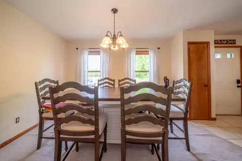 Dining - 3628 Petre Rd, Springfield, OH 45502 photo 2 of 2