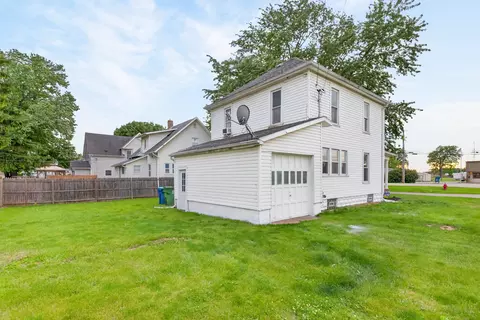 Exterior - 801 Fair Rd, Sidney, OH 45365 photo 3 of 6