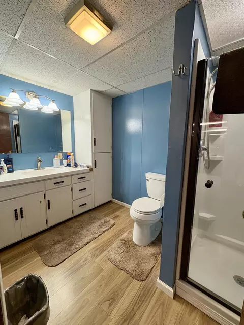 Bath - 142 S Vandemark Rd, Sidney, OH 45365 photo 2 of 2