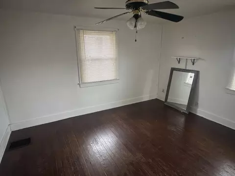 Bedroom - 2514 Beatrice St, Springfield, OH 45503 photo 2 of 2