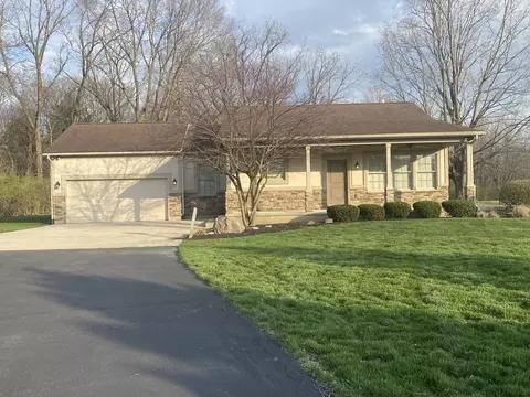 1065 Stewart Rd, Pleasant Hill, OH 45359