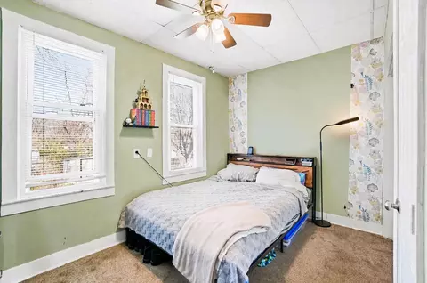 Bedroom - 1027 Lafayette Ave, Springfield, OH 45505 photo 2 of 5