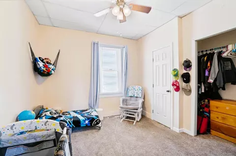 Bedroom - 1027 Lafayette Ave, Springfield, OH 45505 photo 3 of 5