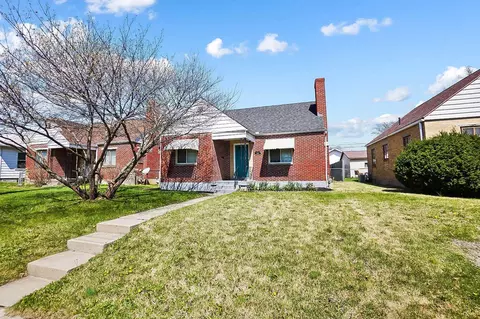 1525 Patterson Rd, Dayton, OH 45420