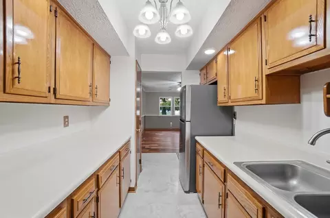 Kitchen - 3715 Randee Ln, Springfield, OH 45502 photo 2 of 6