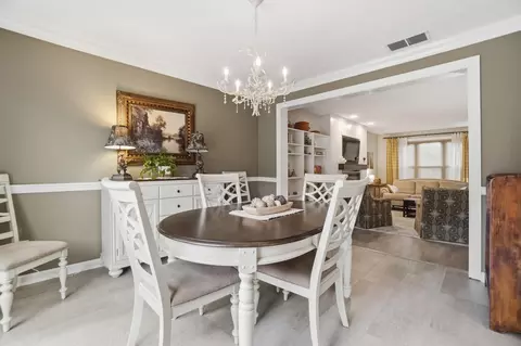 Dining - 3112 El Camino Dr, Springfield, OH 45503 photo 3 of 4