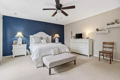 Bedroom - 3112 El Camino Dr, Springfield, OH 45503 photo 3 of 7
