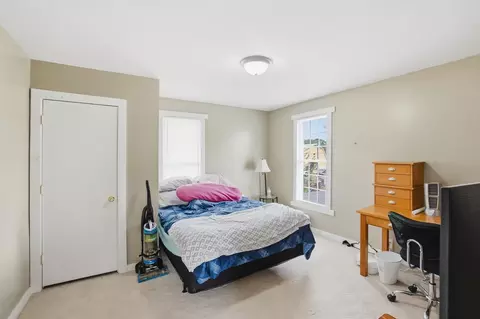 Bedroom - 1823 Edwards Ave, Springfield, OH 45503 photo 3 of 4