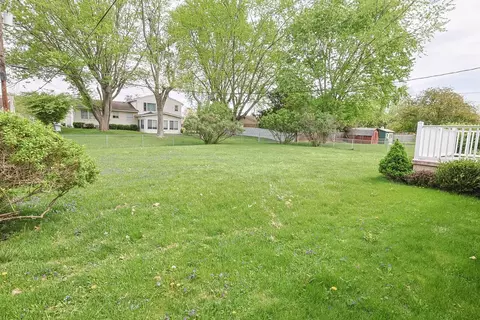 Exterior - 452 Cookston Ave, Springfield, OH 45503 photo 8 of 9