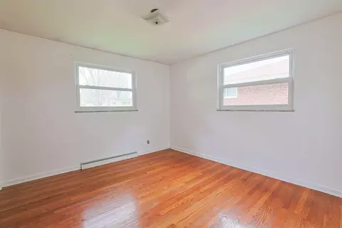 Bedroom - 452 Cookston Ave, Springfield, OH 45503 photo 3 of 6