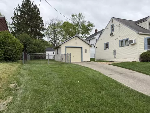 Exterior - 330 W 1st St, Springfield, OH 45504 photo 3 of 3