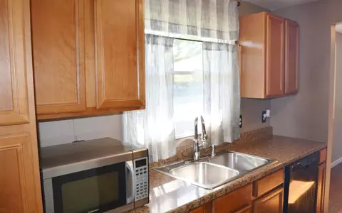 Kitchen - 4642 Laredo St, Springfield, OH 45503 photo 4 of 5