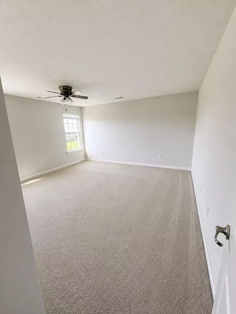 Bedroom - 1144 Red Maple Dr, Troy, OH 45373 photo 5 of 15
