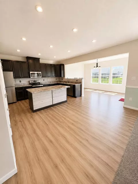 Kitchen - 1144 Red Maple Dr, Troy, OH 45373 photo 4 of 4