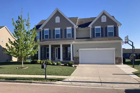 1144 Red Maple Dr, Troy, OH 45373