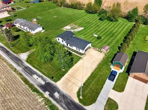 View/Area - 2430 Myers Rd, Springfield, OH 45502 photo 3 of 8