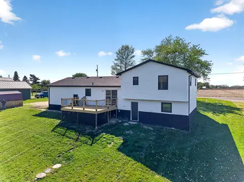Exterior - 2430 Myers Rd, Springfield, OH 45502 photo 15 of 16