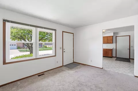 Living - 4898 E Brannan Dr, Springfield, OH 45502 photo 4 of 4