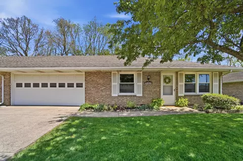 4898 E Brannan Dr, Springfield, OH 45502