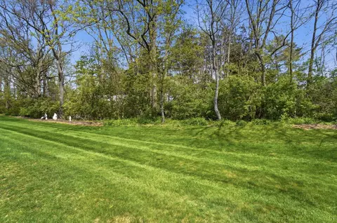 Exterior - 4898 E Brannan Dr, Springfield, OH 45502 photo 13 of 13