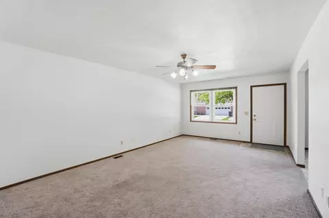 Living - 4898 E Brannan Dr, Springfield, OH 45502 photo 1 of 4