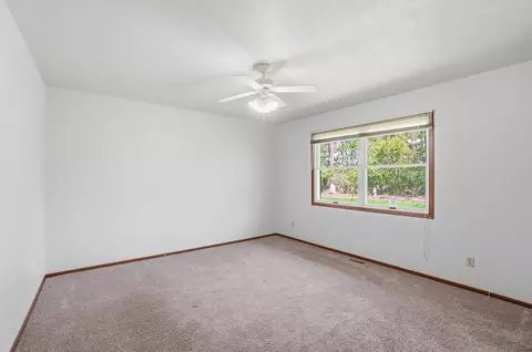 Bedroom - 4898 E Brannan Dr, Springfield, OH 45502 photo 1 of 4