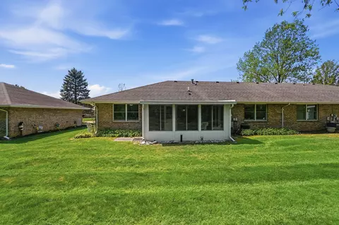 Exterior - 4898 E Brannan Dr, Springfield, OH 45502 photo 7 of 13