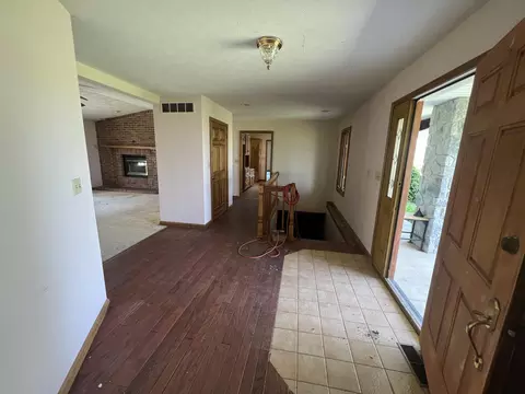 Entry Way - 17300 Lock Two Rd, Botkins, OH 45306 photo 3 of 6