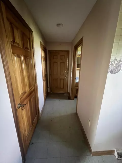 Entry Way - 17300 Lock Two Rd, Botkins, OH 45306 photo 1 of 6