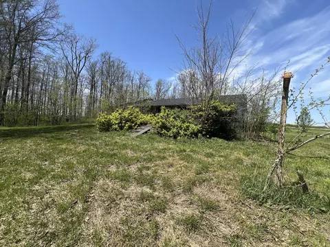 Exterior - 17300 Lock Two Rd, Botkins, OH 45306 photo 8 of 13