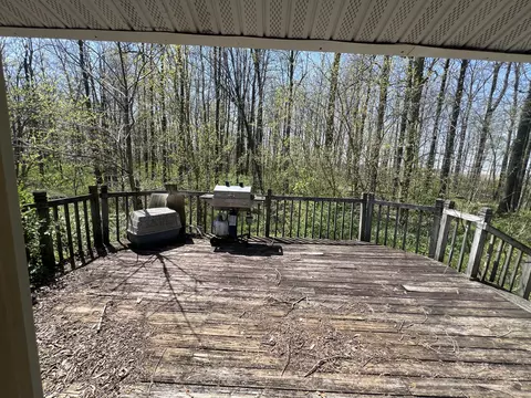 Exterior - 17300 Lock Two Rd, Botkins, OH 45306 photo 4 of 13