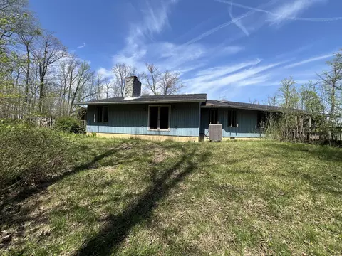 Exterior - 17300 Lock Two Rd, Botkins, OH 45306 photo 6 of 13