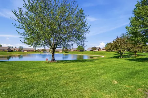 Exterior - 1738 Berwick Dr, Springfield, OH 45503 photo 14 of 15