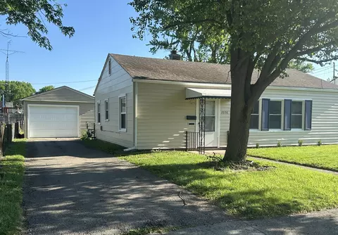 2050 S Hadley Rd, Springfield, OH 45505