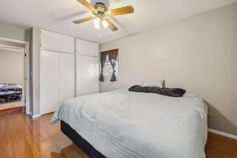 Bedroom - 1405 Providence Ave, Springfield, OH 45503 photo 2 of 4