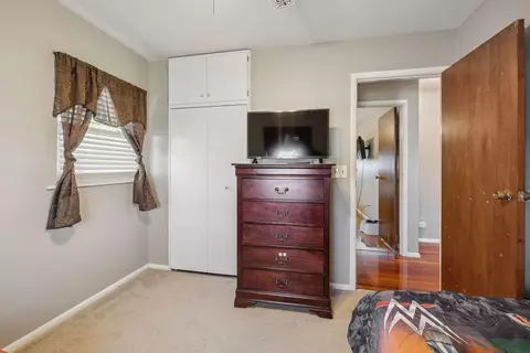 Bedroom - 1405 Providence Ave, Springfield, OH 45503 photo 4 of 4