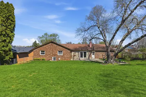 Exterior - 837 Santa Monica Ave, Springfield, OH 45503 photo 9 of 15