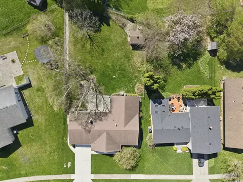 View/Area - 837 Santa Monica Ave, Springfield, OH 45503 photo 8 of 9
