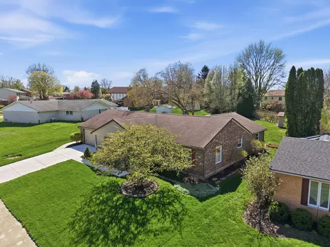 View/Area - 837 Santa Monica Ave, Springfield, OH 45503 photo 3 of 9