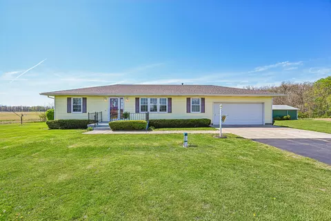 7245 Millerstown Eris Rd, Saint Paris, OH 43072