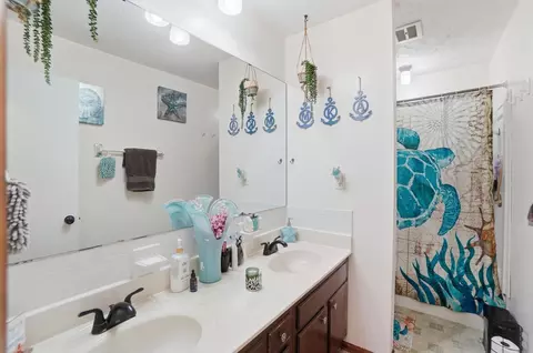 Bath - 5100 N River Rd, Springfield, OH 45502 photo 2 of 3