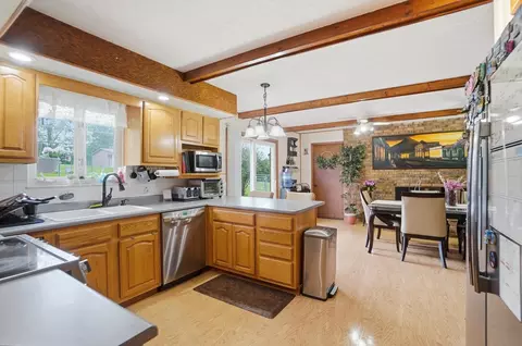 Kitchen - 5100 N River Rd, Springfield, OH 45502 photo 2 of 5